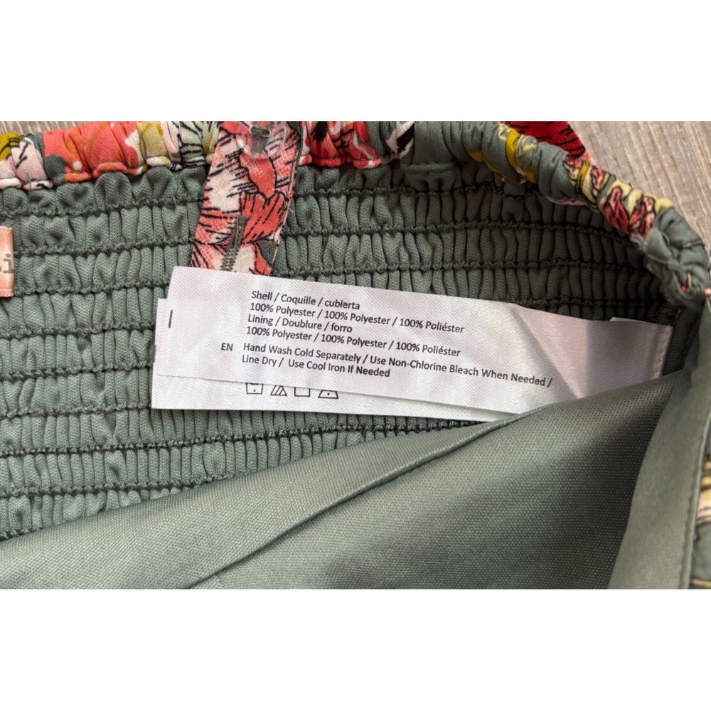 BOG Collection‎ Quilted Ruffle Green Floral Crop Top Size Large - Picture 4 of 7